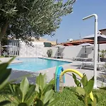 Teocrito Piscina & Mare Holiday home