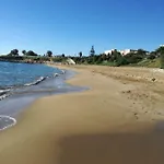 Teocrito Piscina & Mare Holiday home *