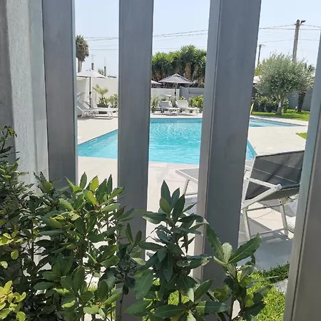 Teocrito Piscina & Mare *