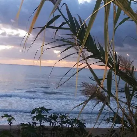Teocrito Piscina & Mare *