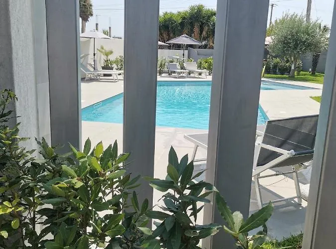 Teocrito Piscina & Mare *